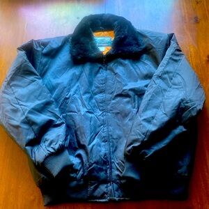 Vintage Fieldmaster Nylon Bomber Jacket w. Faux Fur Collar Black Sz L